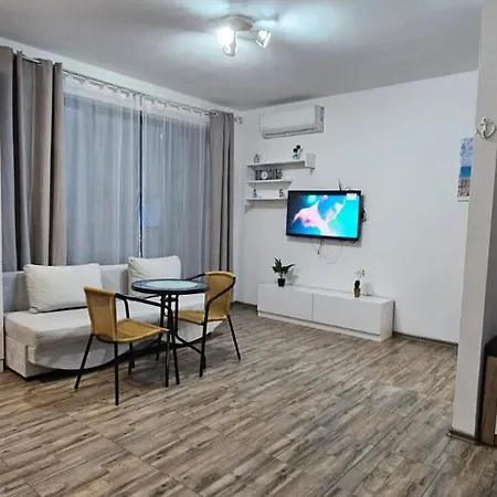 Holiday Mamaia Nord La 2 Minute De Plaja Cu Private Parking *