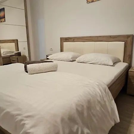 Holiday Mamaia Nord La 2 Minute De Plaja Cu Private Parking * Navodari